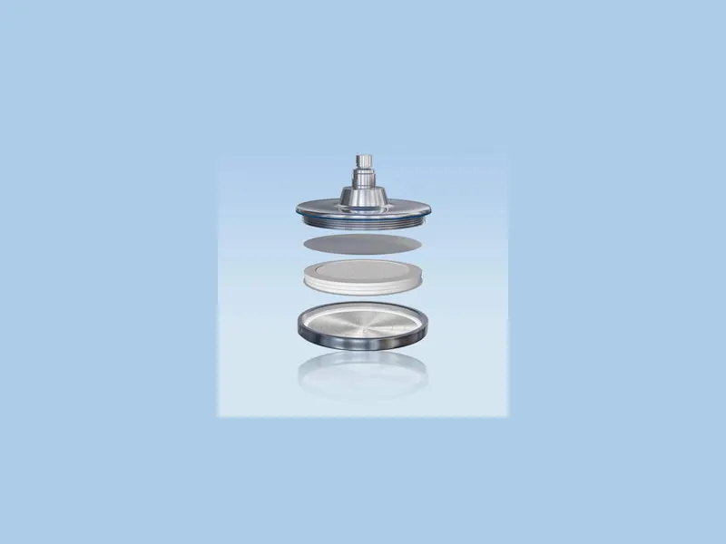 blu Ionic handheld shower head with filter (3/4)