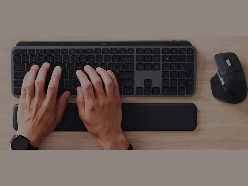 Logitech MX Keys Combo for Business (Gen 2) (2/5)
