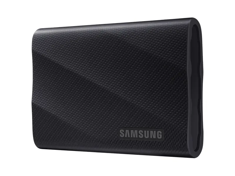 Samsung T9 portable SSD (3/4)