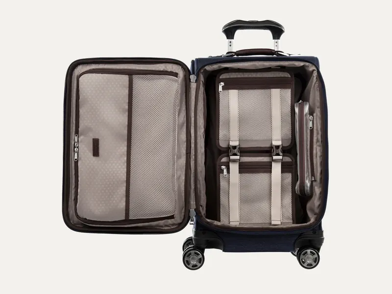 Travelpro Platinum Elite carry-on spinner (2/5)